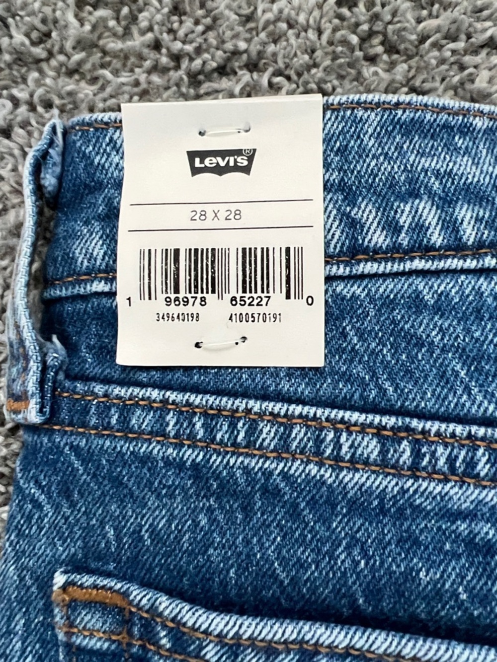 NWT Levi’s Wedgie Straight-Leg Big E Blue Denim Jeans Button Fly - Sz 28x28 - Picture 7 of 13